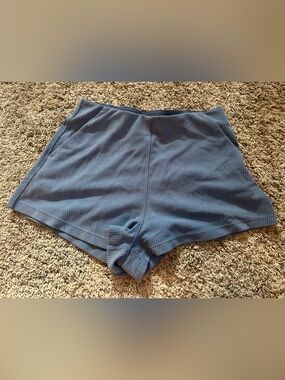 Ribbed Softstreme High-Rise Short 2"